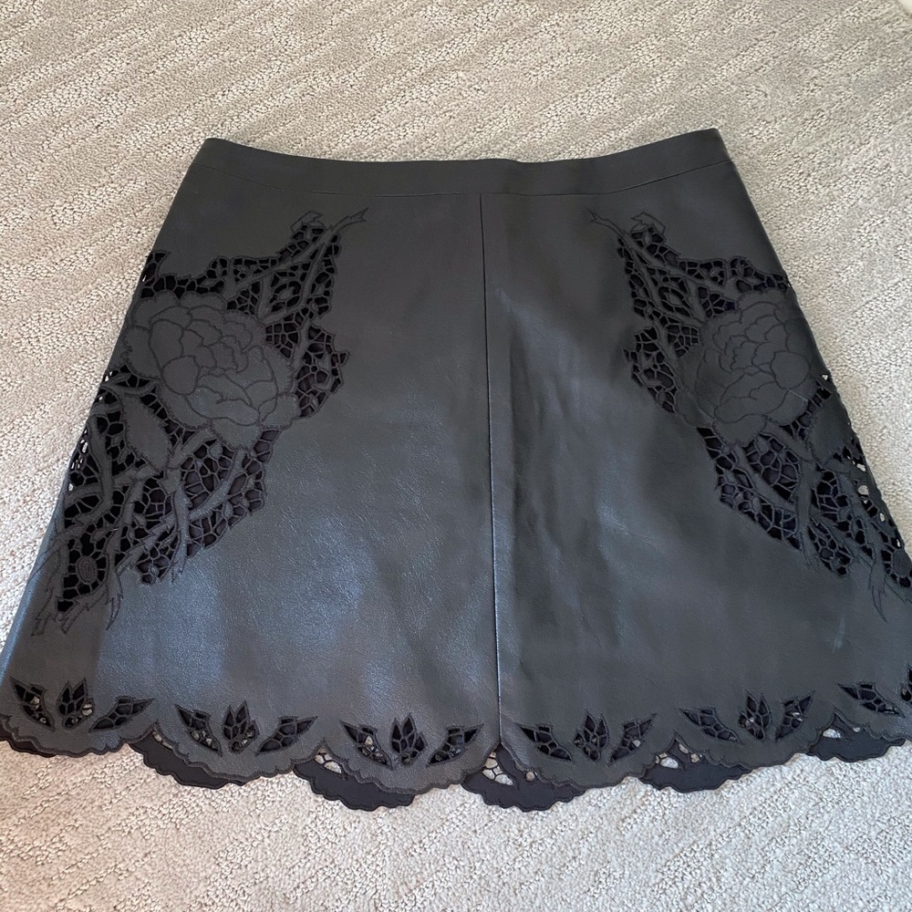 BCBGMAXAZRIA faux leather black skirt, size 4